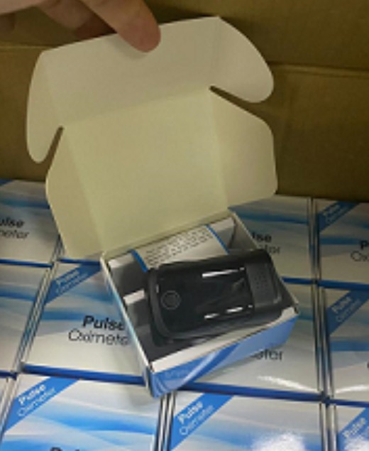 Jonsen fingertip handheld oximeter