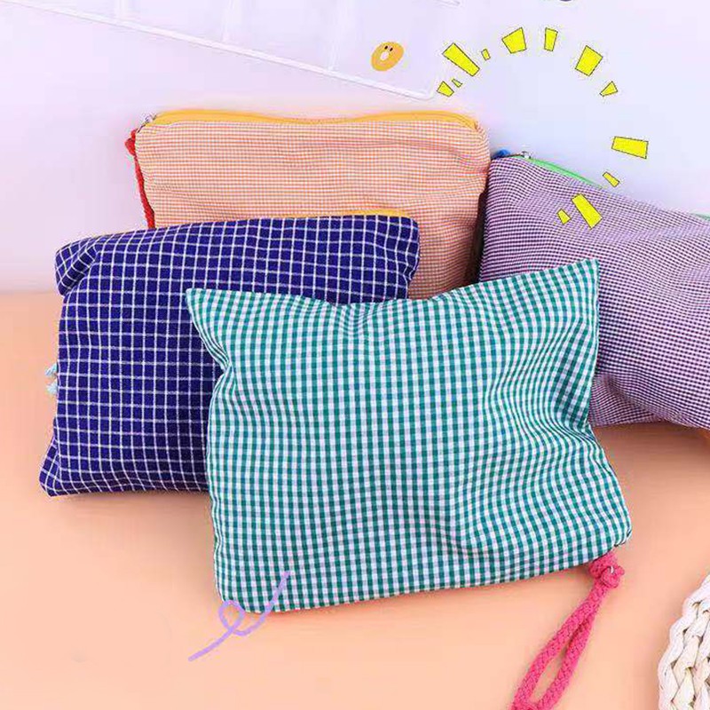 Check makeup bag Instagram collection bag