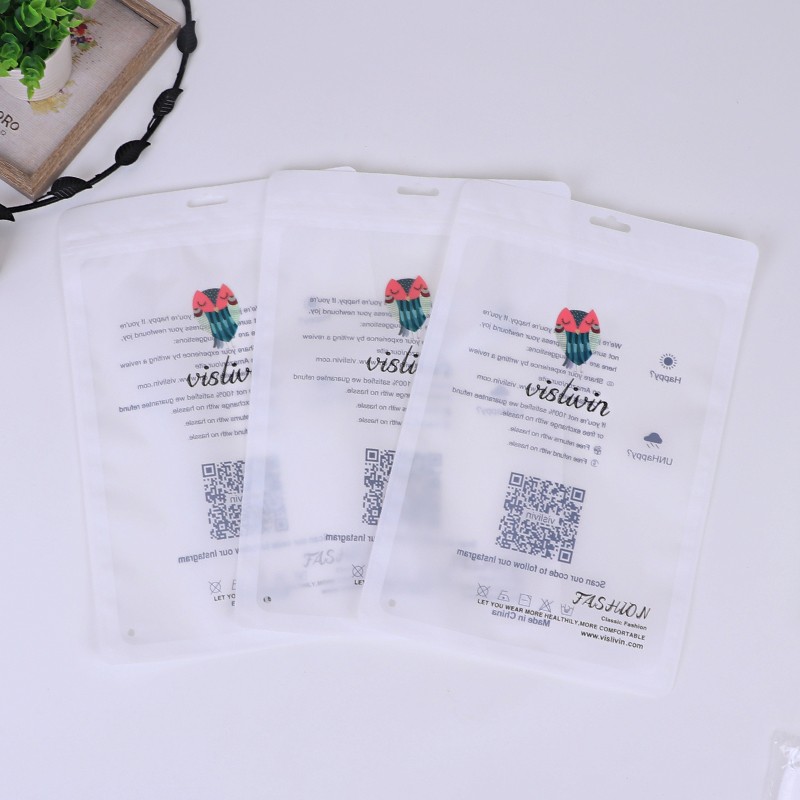 Manufacturers customized plastic composite clothing supplies packing bags for rapid shipment