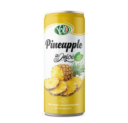 Fresh pineapple fruit juice