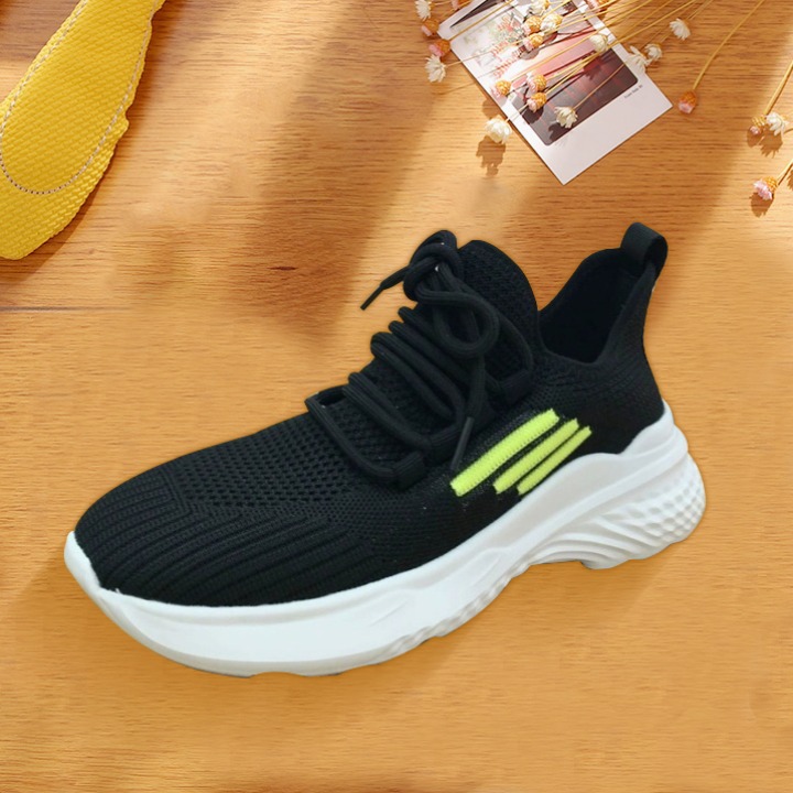 Wholesale of flying fabric upper