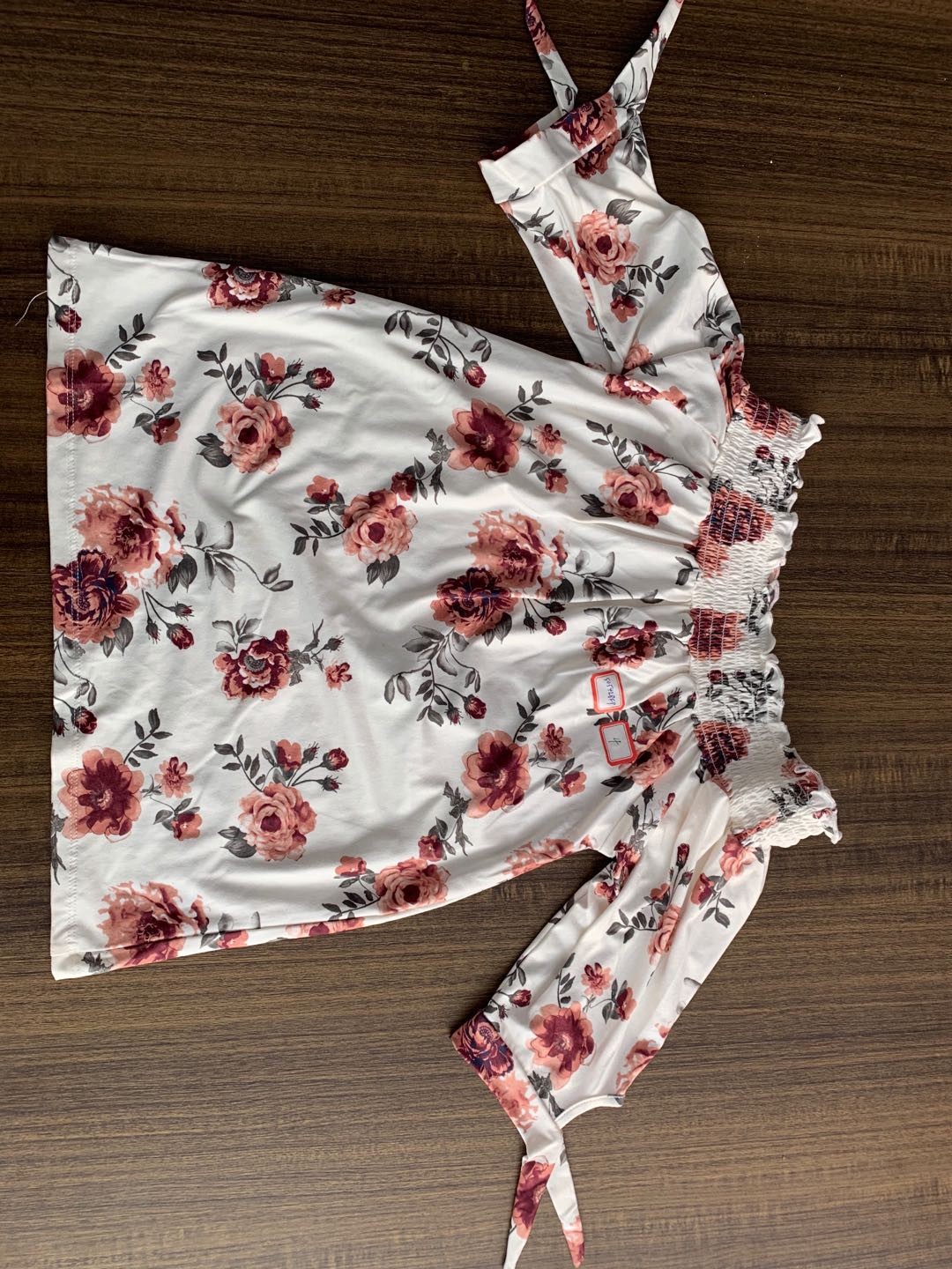 Romantic summer print texture for pullovers