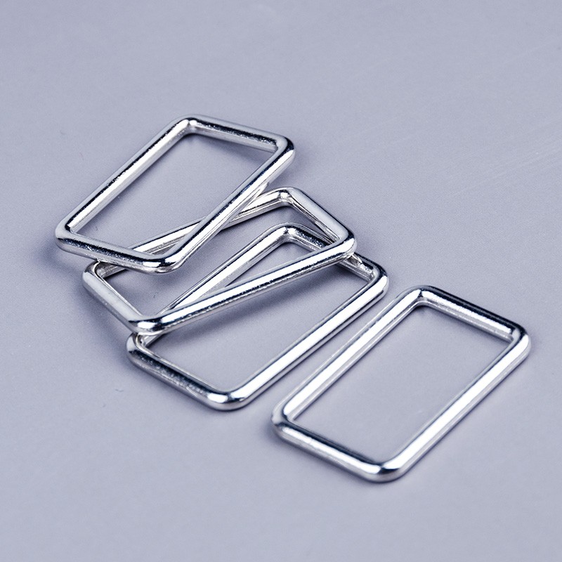 Zinc alloy stud