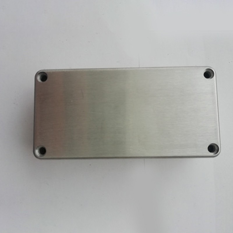 Aluminum alloy accessory case for guitar electronics