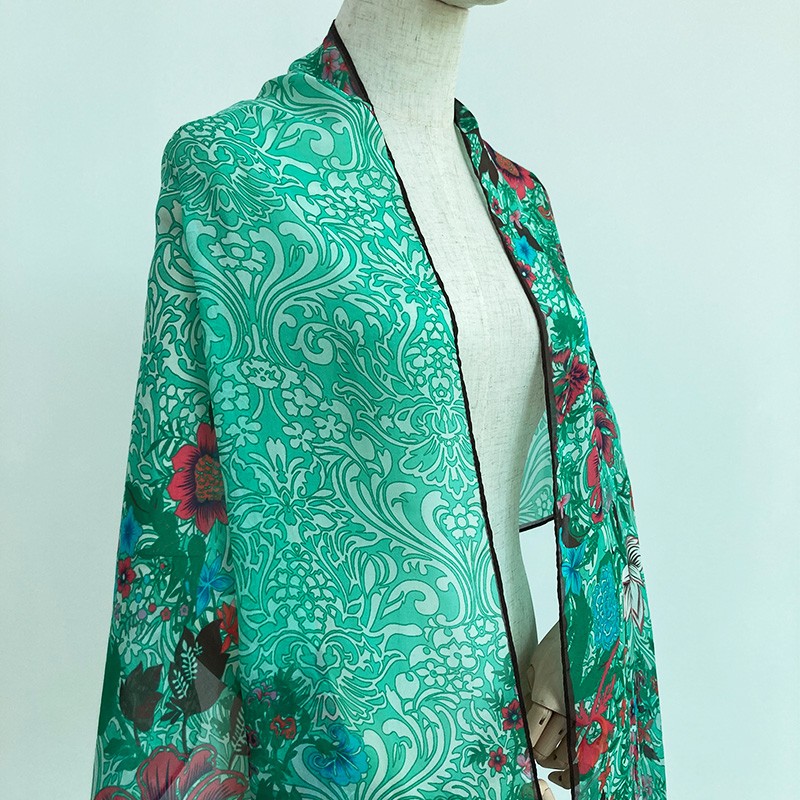 MAIDILANG 100% silk 6MM chiffon long silk scarf with pine green totem
