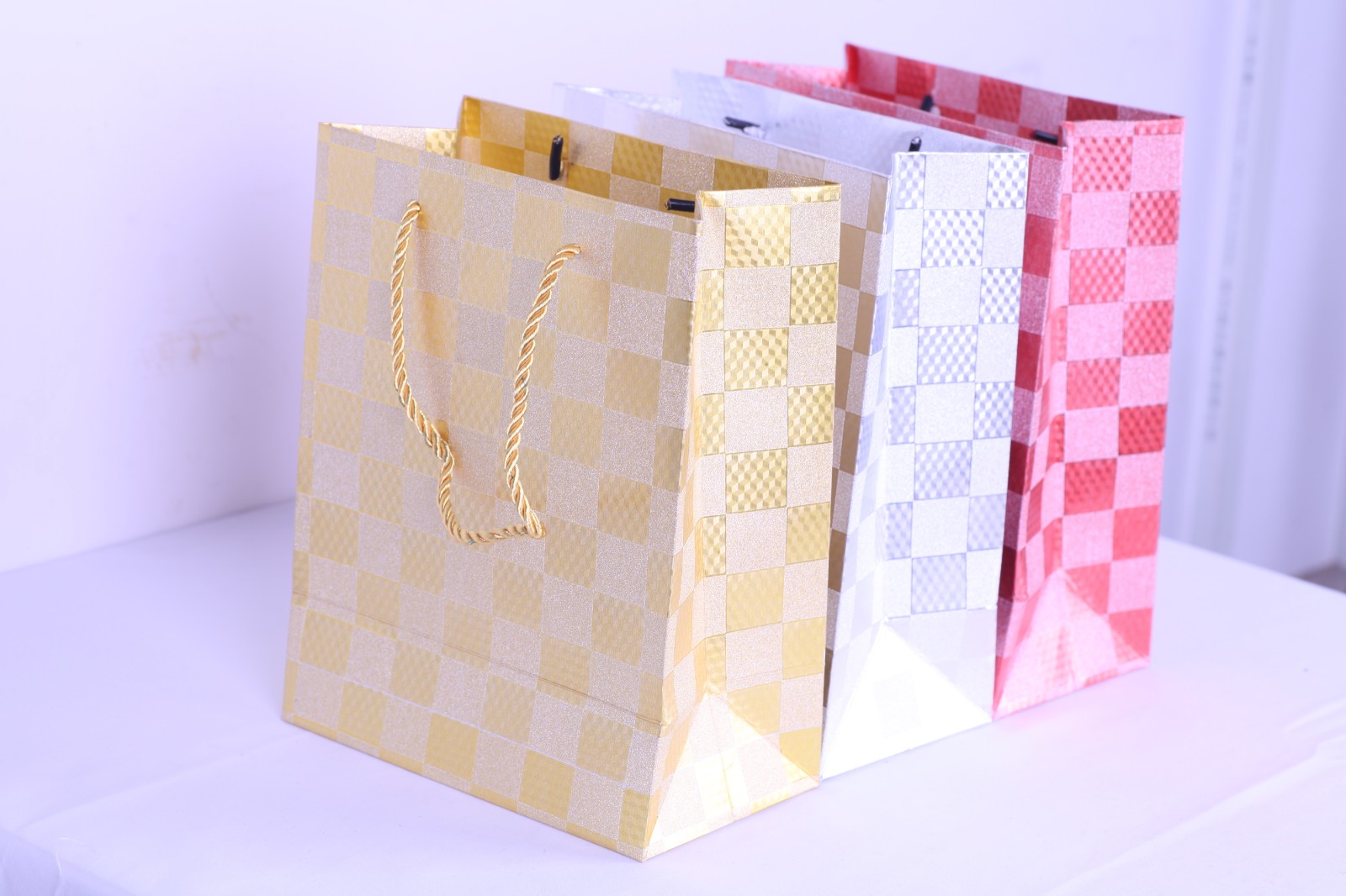 Customized laser paper hangtag