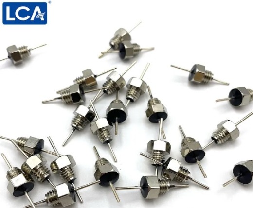 L8060-013N M6 3300pF Panel Mounted Hermetic Feedthrough Capacitors