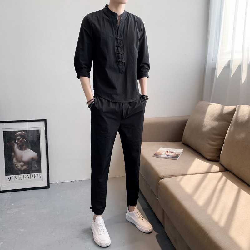 Fashion nine - minute trousers and five - minute sleeves