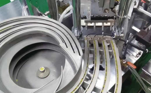 SQ-63 Thermal Bonding Tee Automatic Assembly Machine