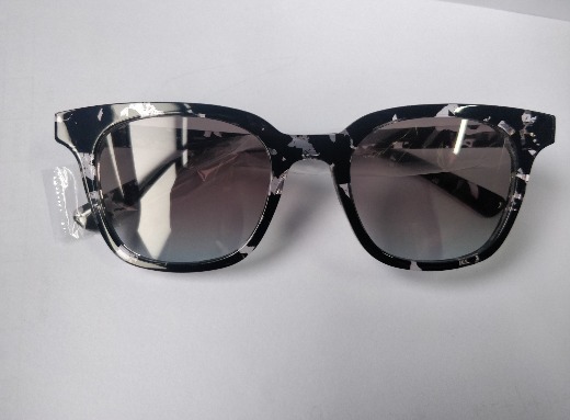 Handmade acetate sunglasses