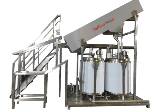 Shrink sleeve labeling machine