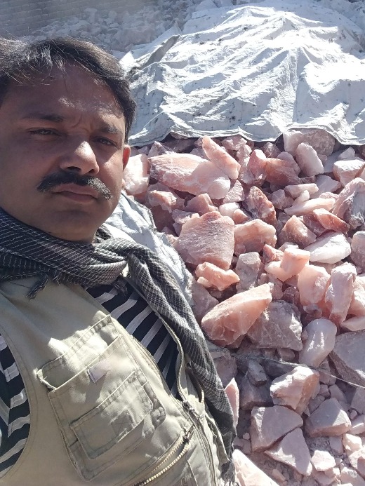 Himalayan Rock Salt Lumps