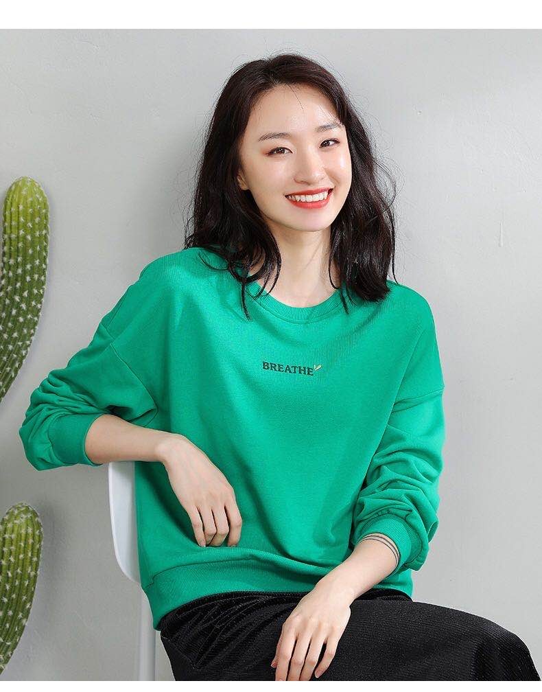 Round neck 2020 thin coat with long sleeves