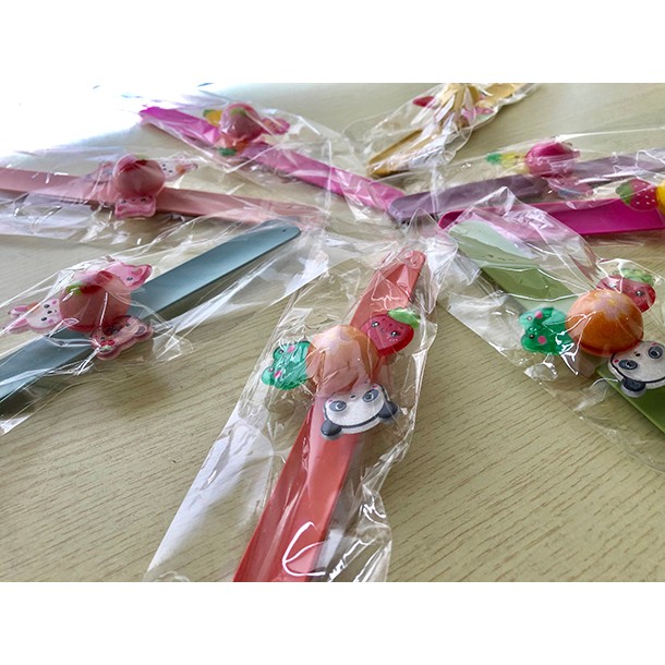 Girl series glow around clap clap circle acrylic and soft plastic material