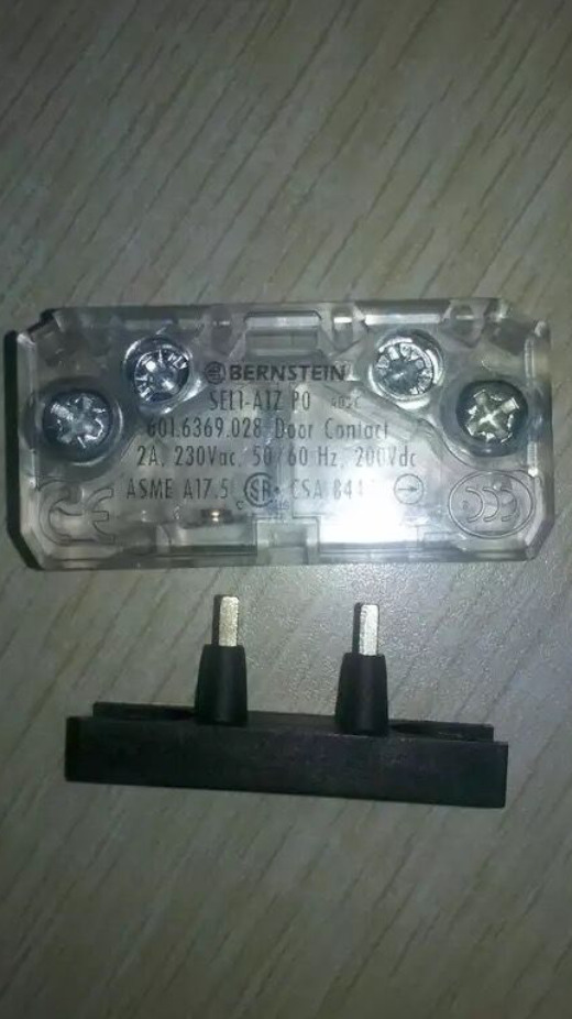 Elevator Door Lock Contact SEL1-A1ZP0