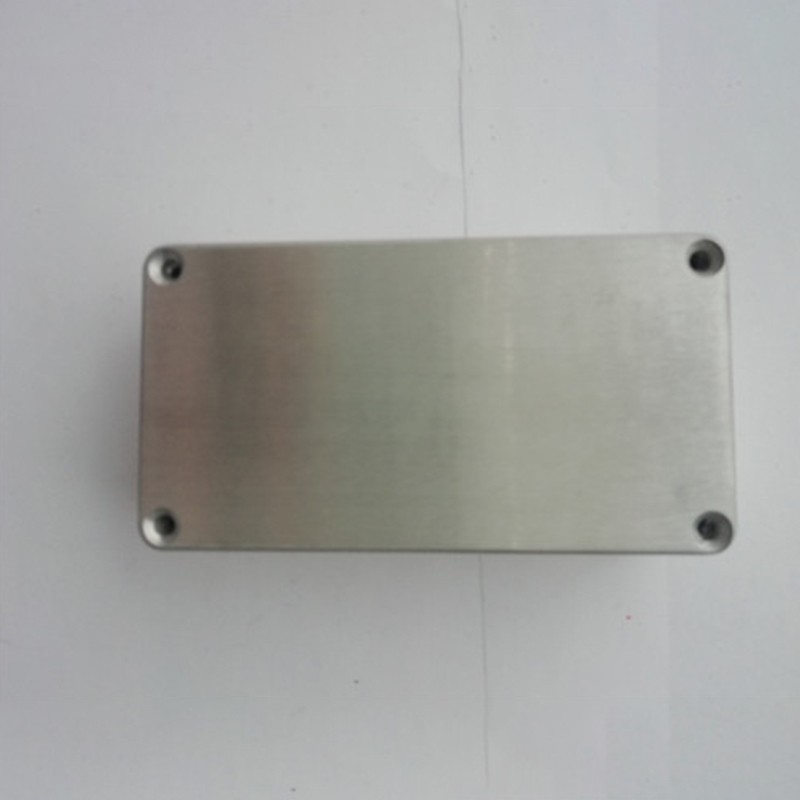 Aluminum alloy accessory case for guitar electronics