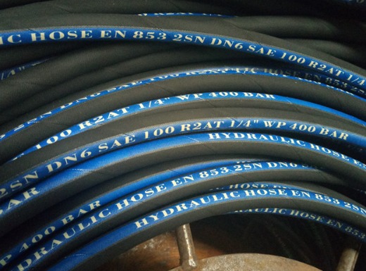 High pressure washer rubber hose