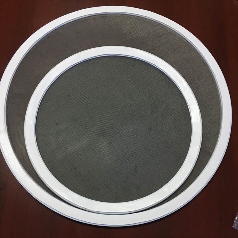 Flange with strainer gasket 41 Flanges with strainer gasket acid-alkali resistant sealing ring for filtering impurities