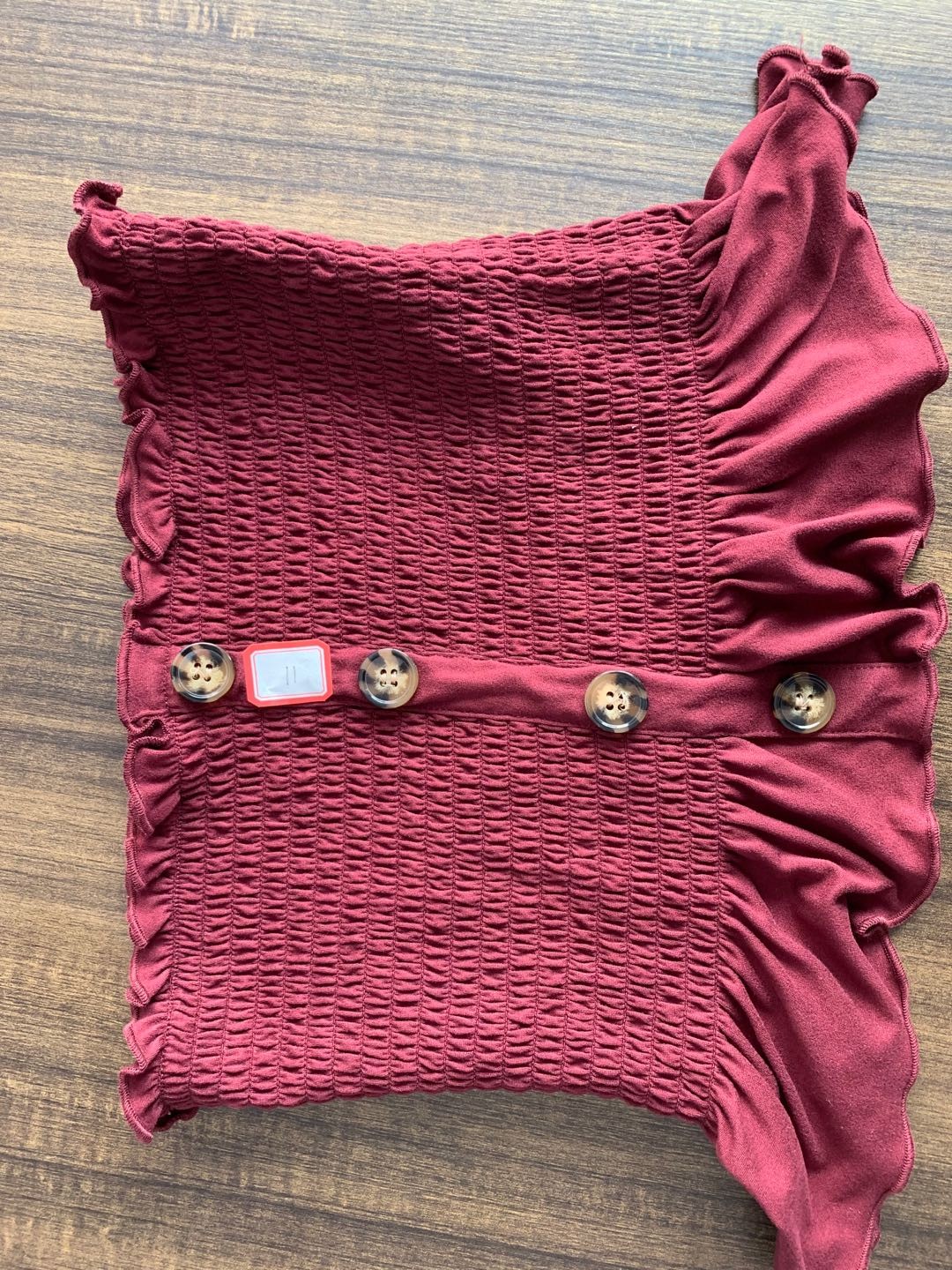 A sleeveless strapless skirt works well with slimming lines