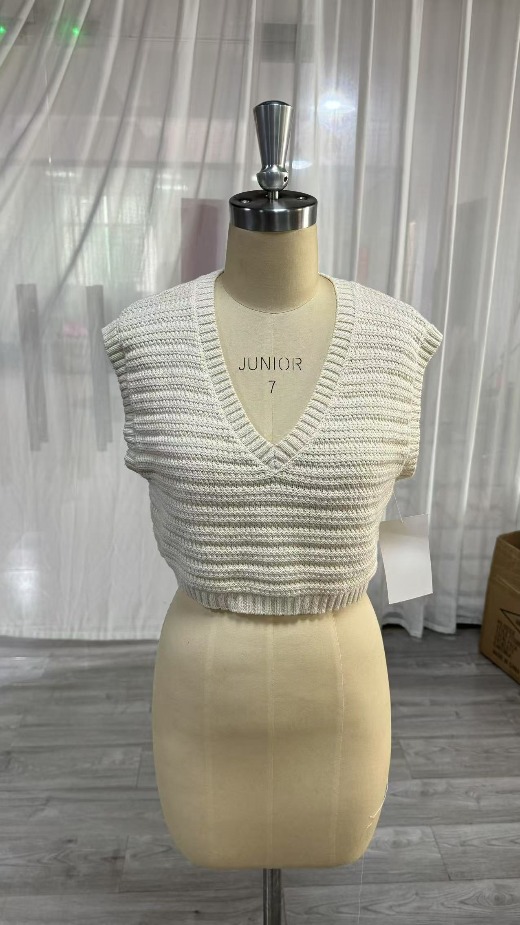 Sweaters, knitwear, women's tops, fashion vests Wear for spring, autumn and winter