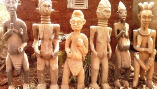 Available  antique Tabwa statues sculpture from Africa. Carved