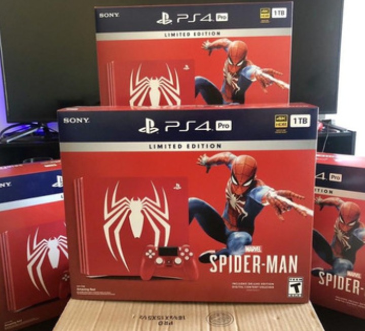 PS4 Pro / PS4 1TB  1tb Console