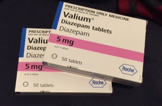 Order Diazepam (valium) and Roxicodone Online 