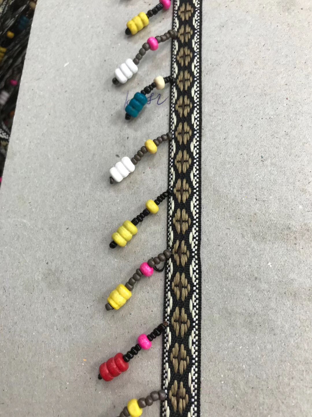 Cross-border hot selling DIY handmade national wind colorful wool ball lace curtain tassels