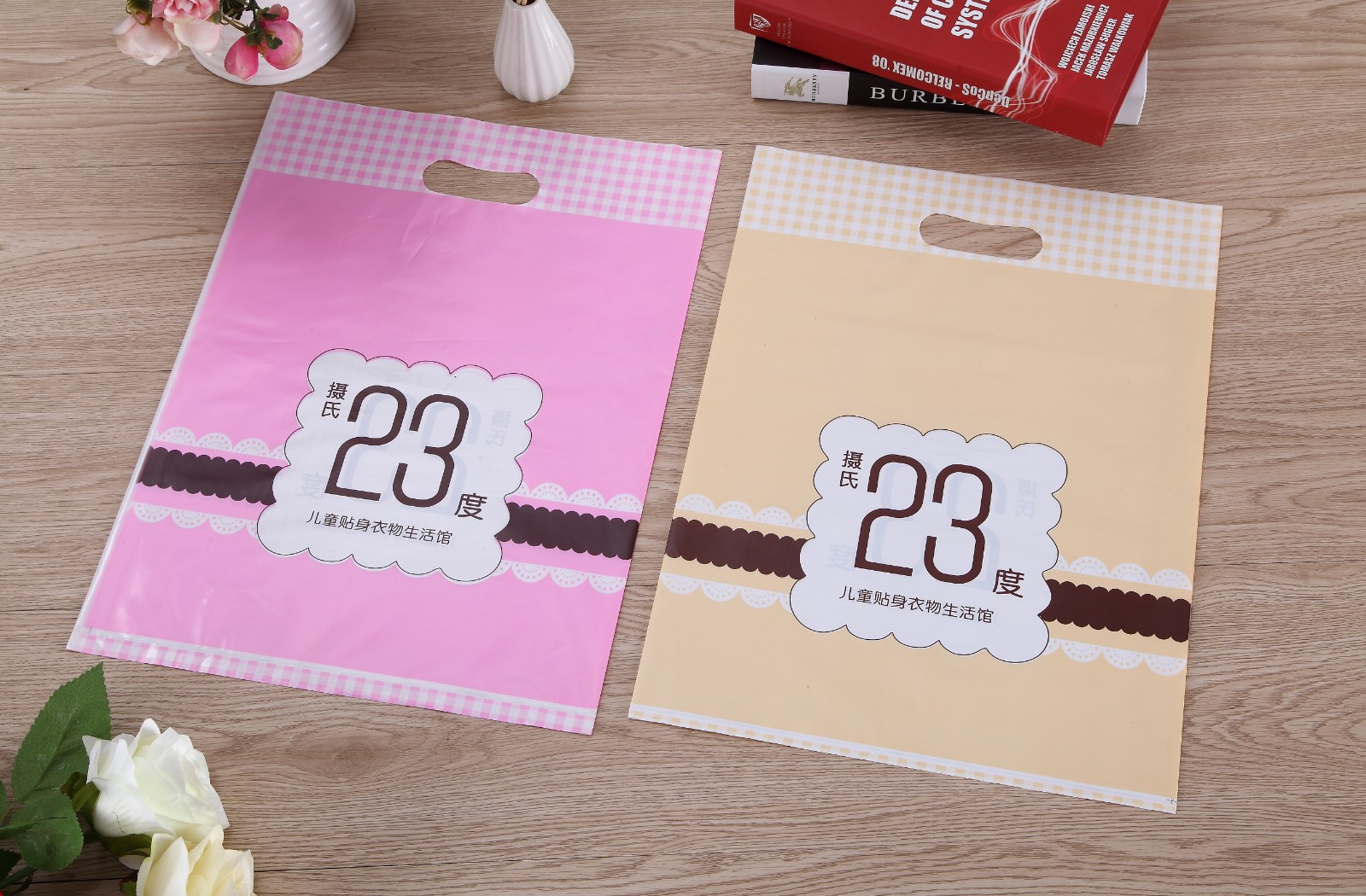 PE/Po polythene bags PE/Po flat mouth plastic bags PE/Po hand bags wholesale customizable