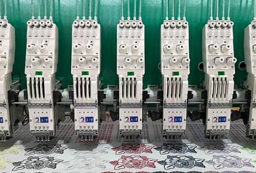  LJ-High Speed Embroidery Machine