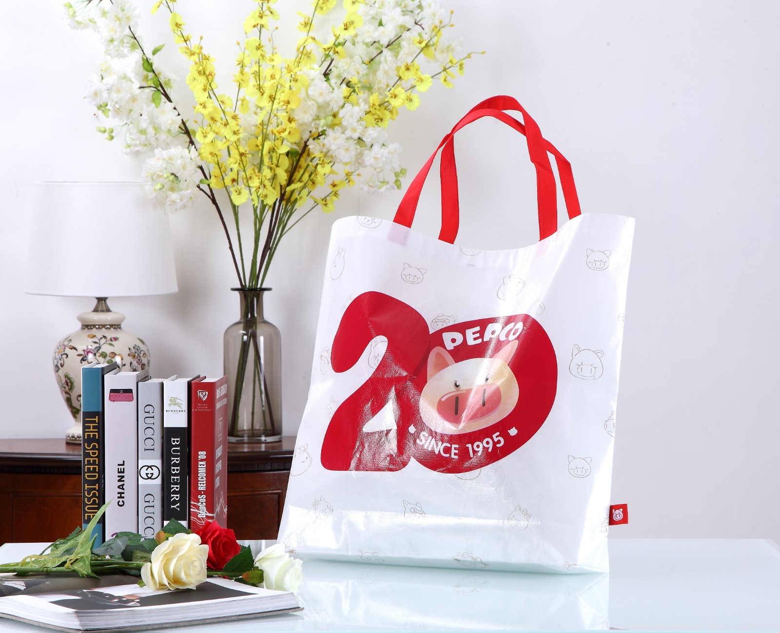 Nonwovens, dellings, tote bags, clothing stores, packaging bags, shopping gift bags, advertising bags wholesale customizable