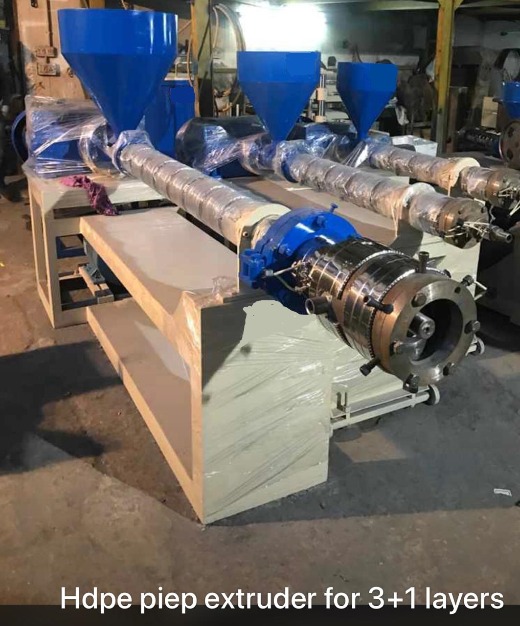 HDPE Extruder for 3+1 Layers