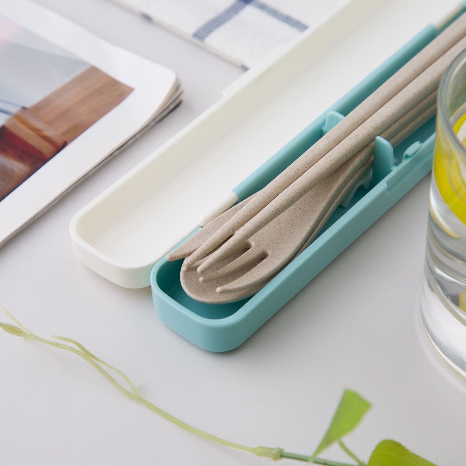 KMD/ Guest Much Really enjoy the wheat portable set tableware travel set adult student storage box