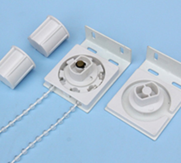 VERTICAL BLIND L BRACKETS