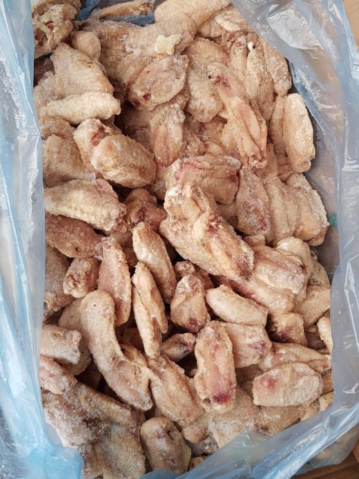 Frozen Chicken Mid Joint Wings