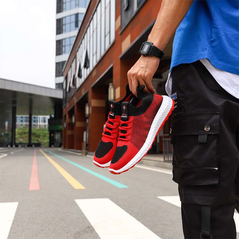 Two colors with breathable, light and fashionable two colors fly weave 20 new men's shoes