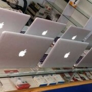 APPLE MACBOOK PRO 17