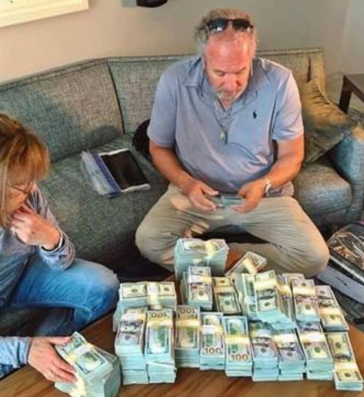 FOR RELIABLE LOAN SERVICES, BUSINESS AND PERSONAL FINANCE CONTACT US