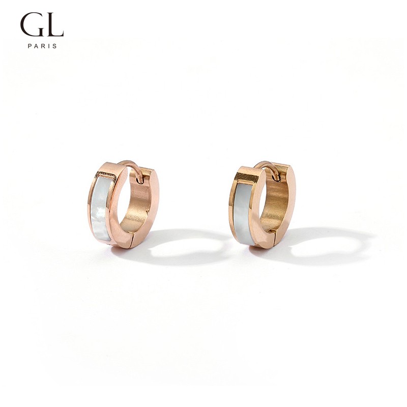 Ear ring small waist with a series of ear rings