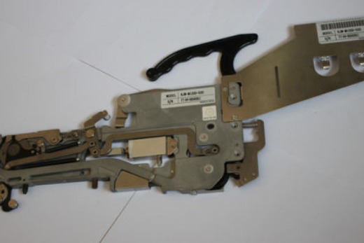YAMAHA feeder Kjw-M1200-020 for SMT pick and place machine