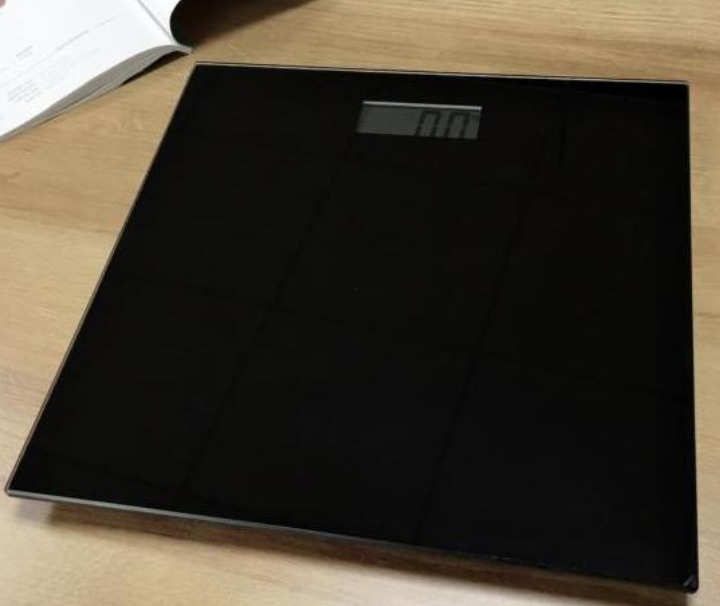 Electronic Bathroom scale